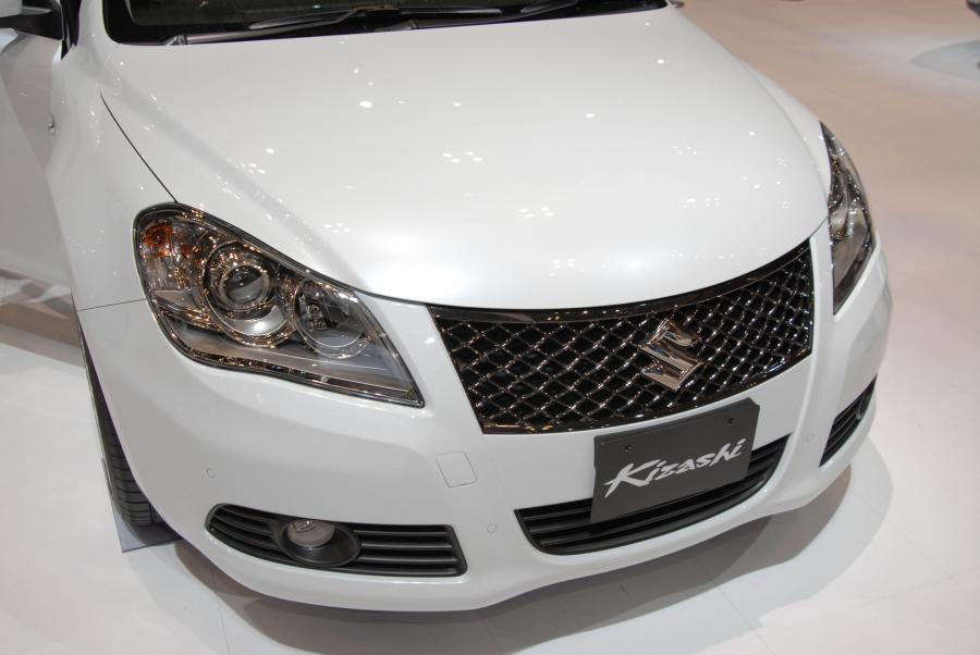  Suzuki Kizashi 2010 года  (фото 108 из 136)